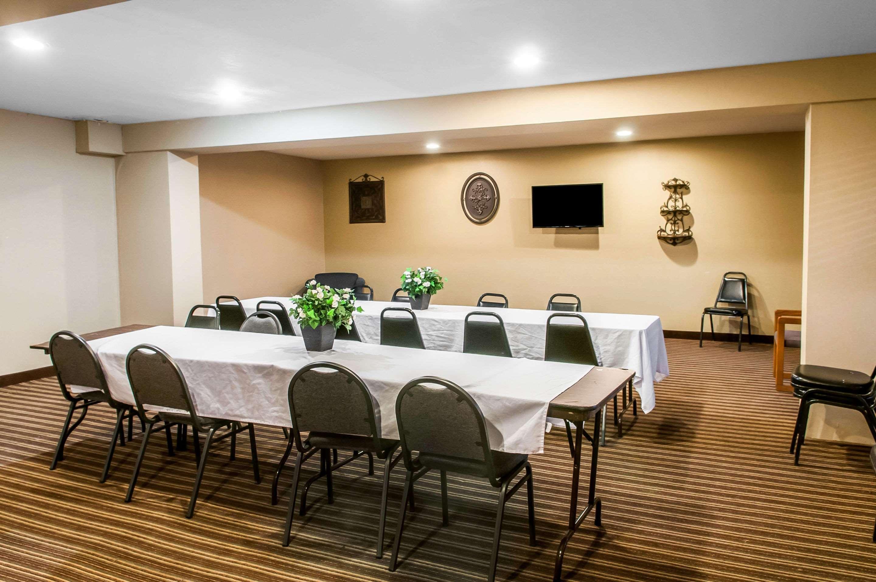 Rodeway Inn East Albuquerque Zewnętrze zdjęcie